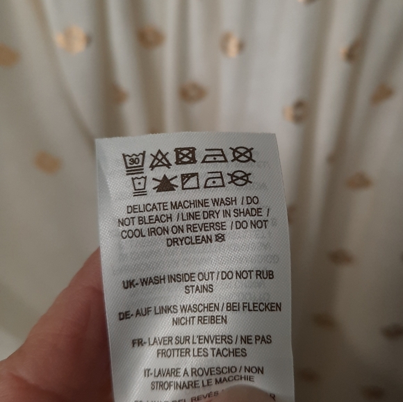 Boden Jersey TShirt Dress Glorious British Style White Gold Foil Womens Size 10R - Picture 13 of 15